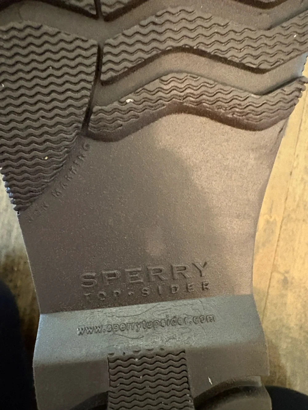 Sperry Waterproof Navy Quilted Duck Boots Sz 8.5